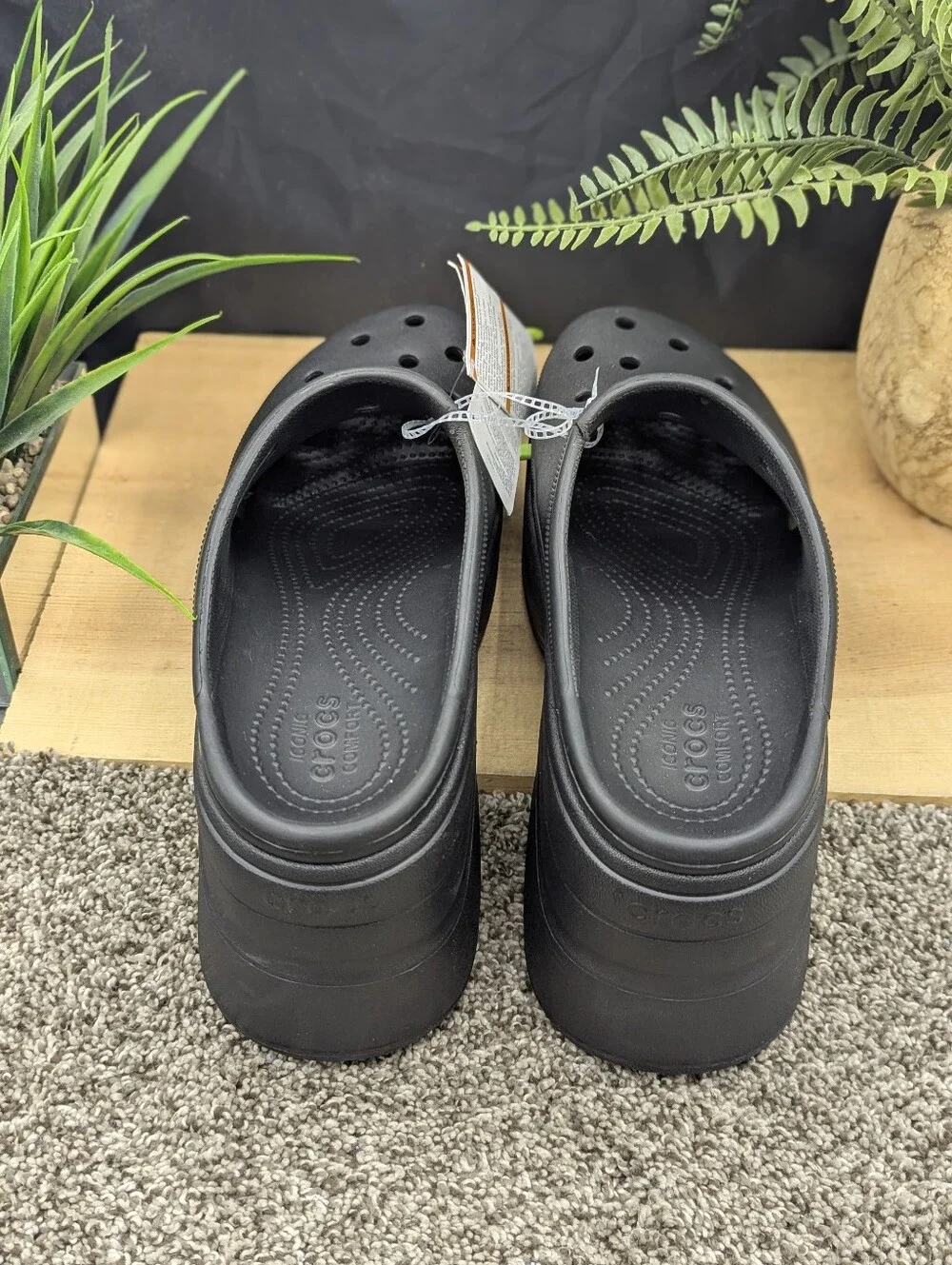 Crocs Siren Slip In Platform Men's Size 11Heeled Sandals Casual Comfort Shoes